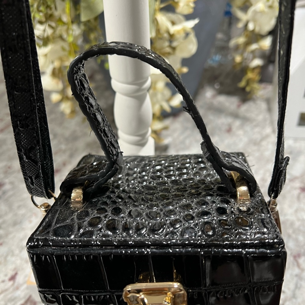 Croc style Make up case/ shoulder bag - Picture 8 of 8